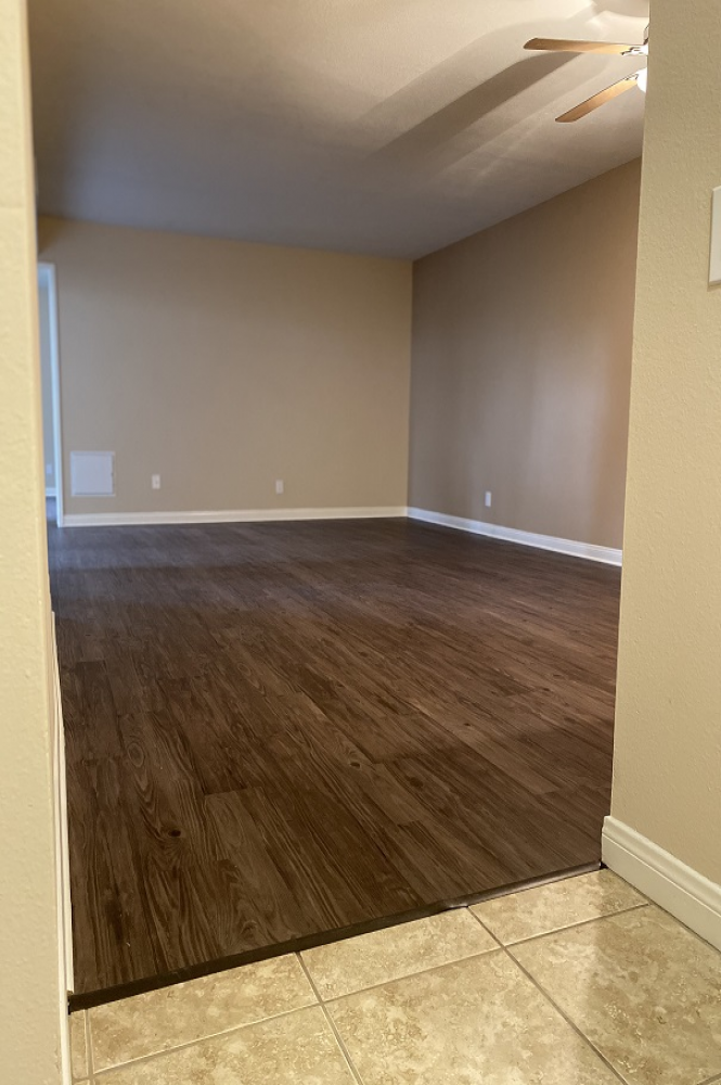 This 2x2 bedroom empty 4 photo can be viewed in person at the Rose Pointe Apartments, so make a reservation and stop in today.
